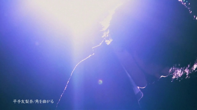 Video Reference: Thunder, Atmosphere, Sky, Thunderstorm, Lightning, Electricity, Atmospheric phenomenon, Electric blue, Heat, Lens flare