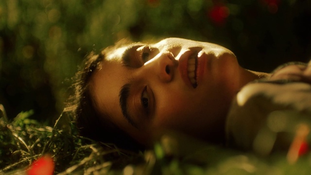 Video Reference: Head, Lip, Plant, Eye, People in nature, Flash photography, Eyelash, Happy, Smile, Sunlight