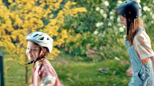 Video Reference: Flower, Plant, Photograph, Smile, Helmet, Bicycles--Equipment and supplies, Bicycle helmet, Sports gear, People in nature, Happy