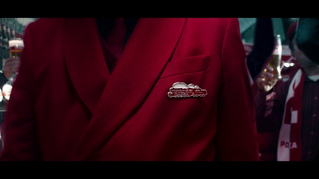 Video Reference: Sleeve, Automotive lighting, Pink, Collar, Automotive design, Motor vehicle, Sportswear, Magenta, Font, Tints and shades