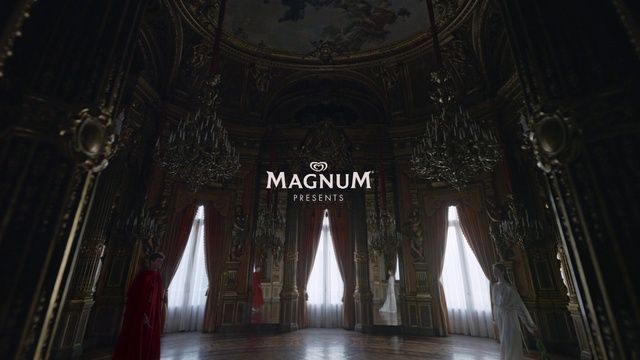 Video Reference: Interior design, Architecture, Building, Symmetry, Landmark, Glass, Darkness, Midnight, City, Column