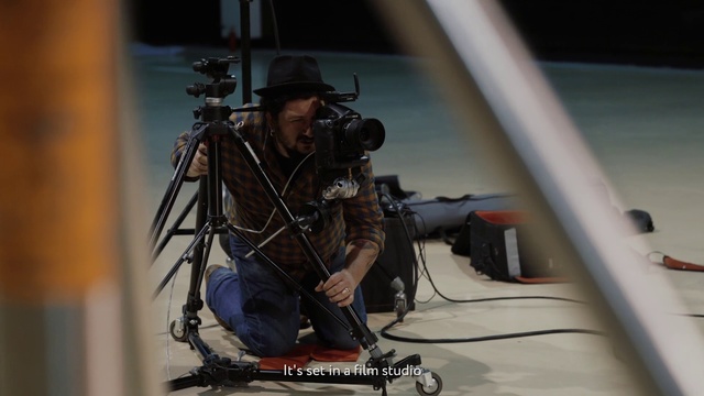 Video Reference: Camouflage, Military uniform, Military person, Marines, Videographer, Soldier, Army, Audio equipment, Fedora, Military officer