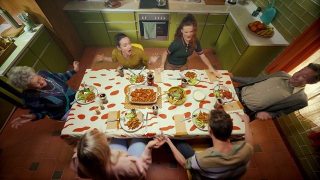 Video Reference: Food, Table, Tableware, Sharing, Green, Cuisine, Dish, Plate, Social group, Leisure