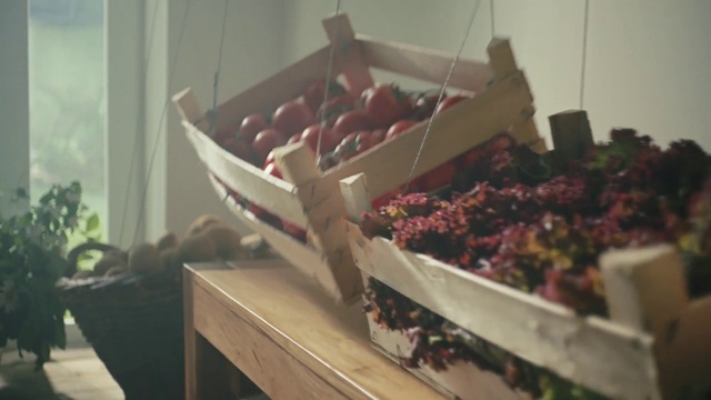 Video Reference: Plant, Food, Natural foods, Fruit, Ingredient, Whole food, Recipe, Local food, Superfood, Grape