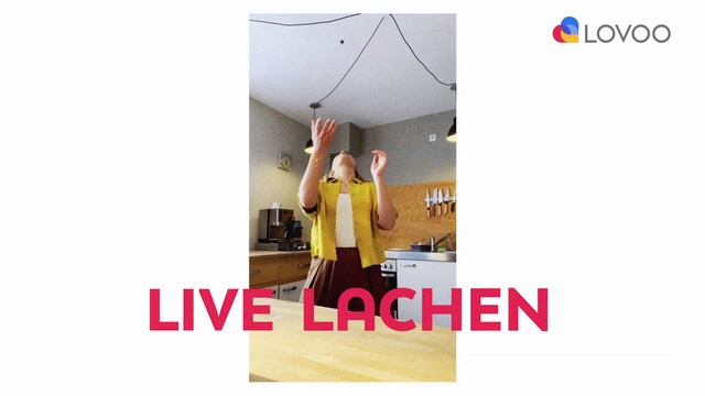 Video Reference: Shorts, yoga pant, Human body, Sleeve, Waist, Thigh, Sportswear, Knee, Font, Vest