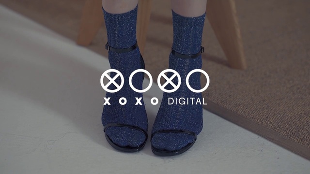 Video Reference: Glasses, Arm, Shoe, Shorts, Human body, Sportswear, Gadget, Thigh, Eyewear, Material property