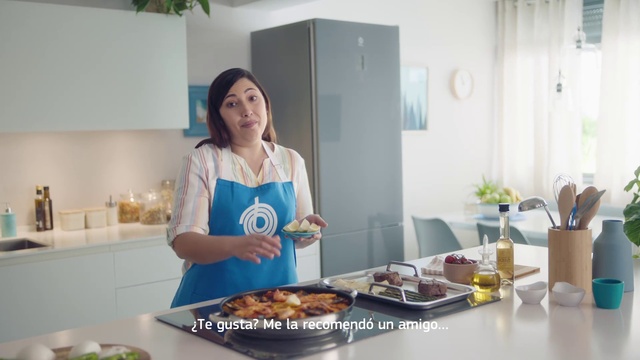 Video Reference: Food, Tableware, Countertop, Recipe, Kitchen, Plate, Dishware, Kitchen appliance, Cooking, Chef