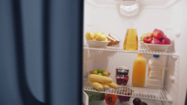 Video Reference: Food, Tableware, Fruit, Orange, Recipe, Ingredient, Cuisine, Orange, Food group, Natural foods