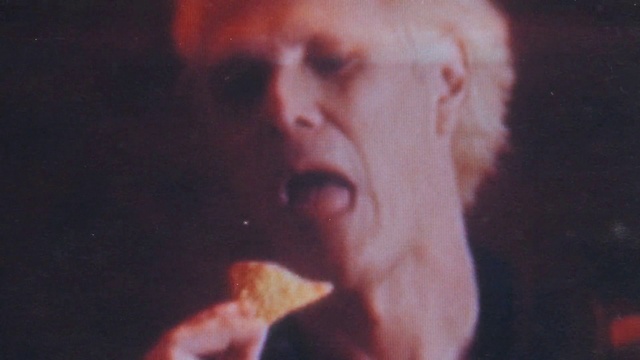 Video Reference: Nose, Lip, Mouth, Jaw, Ear, Gesture, Flash photography, Entertainment, Eyelash, Artist