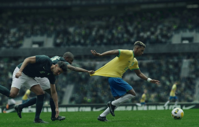 Video Reference: Shorts, Soccer, Sports equipment, Player, Football, Cleat, Grass, Soccer ball, Football player, Ball