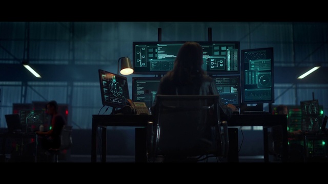 Video Reference: Musician, Electricity, Music, Entertainment, City, Electronic device, Event, Darkness, Audio equipment, Space