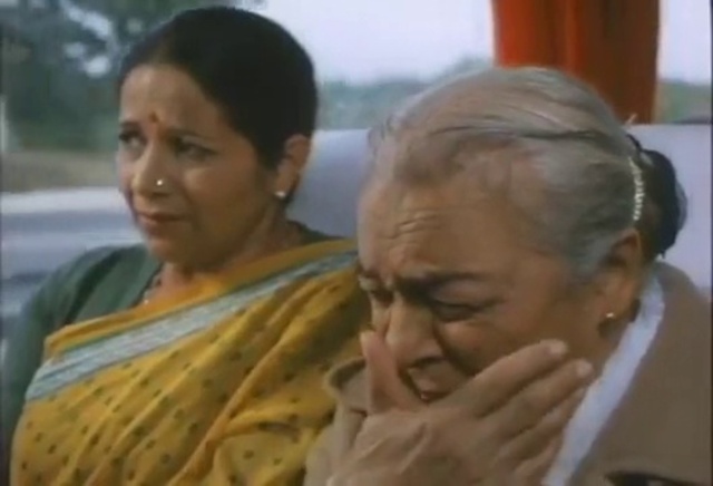 Video Reference: Forehead, Hair, Head, Sari, Gesture, Happy, Wrinkle, Event, Hearing, Wheel