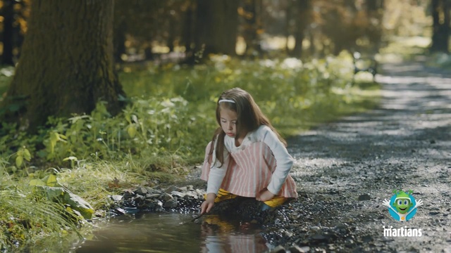 Video Reference: Smile, Plant, Water, People in nature, Botany, Leaf, Nature, Flash photography, Happy, Sunlight