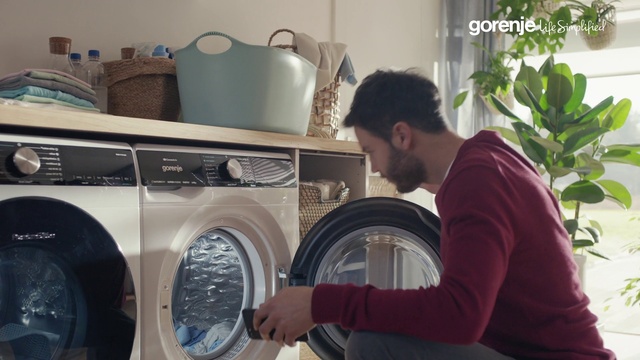 Video Reference: Washing machine, Plant, Clothes dryer, Laundry room, Home appliance, Houseplant, Automotive design, Laundry, Major appliance, Gas