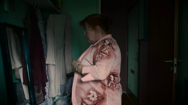 Video Reference: Trunk, Tattoo, Chest, Fedora, Beard, Elbow, Abdomen, Curtain, Baseball cap, Event