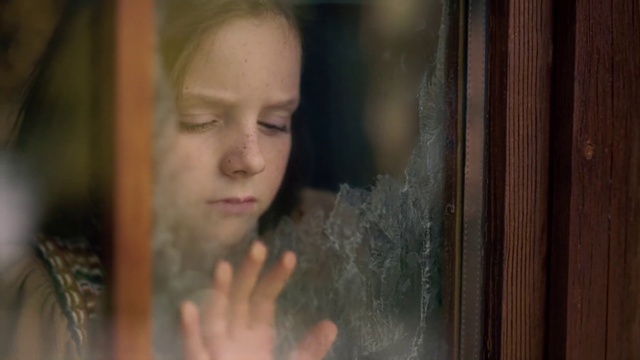 Video Reference: Nose, Skin, Lip, Eyebrow, Window, Eyelash, Human, Flash photography, Gesture, Wood