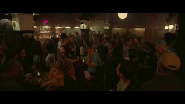 Video Reference: Entertainment, Crowd, Chair, Event, Fun, Flash photography, Darkness, T-shirt, Audience, Function hall