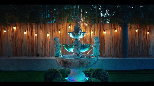 Video Reference: Decoration, Lighting, Performing arts, Entertainment, Fountain, Drinkware, Leisure, Water feature, Event, Electric blue