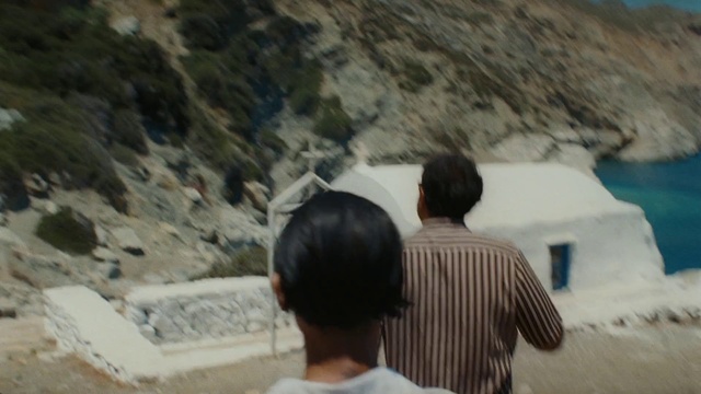 Video Reference: Travel, Bedrock, Geological phenomenon, Leisure, T-shirt, Formation, Landscape, Slope, Geology, Rock