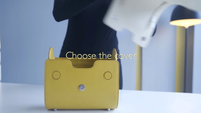 Video Reference: Product, Bag, Luggage and bags, Sleeve, Gesture, Beige, Font, Rectangle, Gadget, Shoulder bag