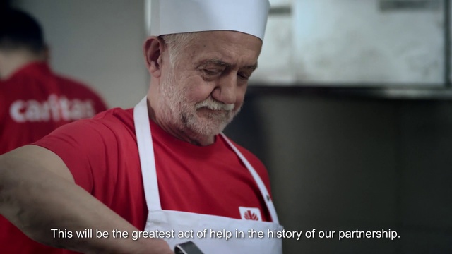 Video Reference: Smile, Sleeve, Chef, Chief cook, Event, Cooking, Beard, Cook, Tradition, Room