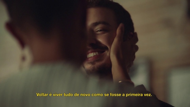 Video Reference: Forehead, Nose, Smile, Eyebrow, Mouth, Flash photography, Jaw, Gesture, Happy, Eyelash