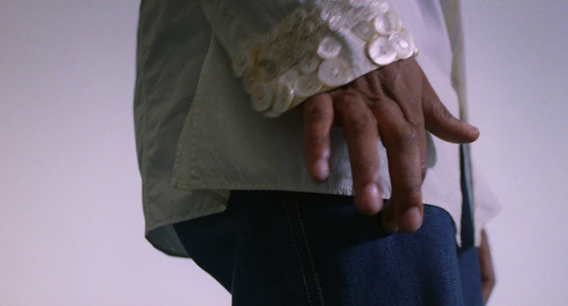 Video Reference: Joint, Outerwear, Hand, Arm, Shoulder, Neck, Textile, Sleeve, Waist, Gesture