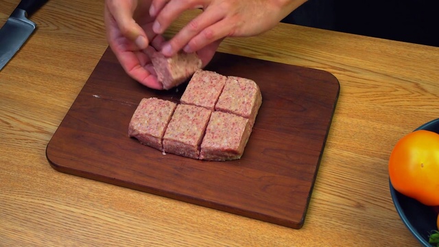 Video Reference: Food, Tableware, Ingredient, Table, Recipe, Staple food, Wood, Baked goods, Cuisine, Plate