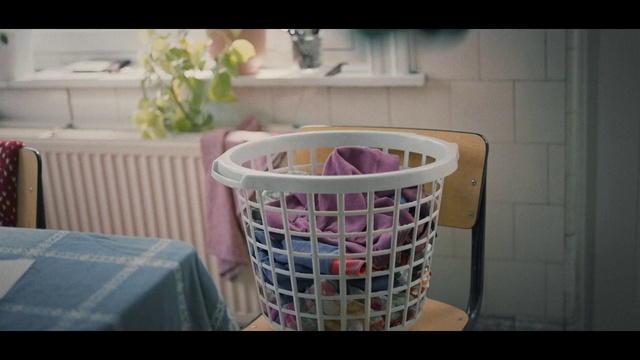 Video Reference: Drinkware, Purple, Cup, Plant, Rectangle, Flooring, Basket, Pattern, Plastic, Event