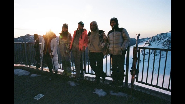 Video Reference: Sky, Jeans, Fence, Mountain, Snow, Sunlight, People in nature, Travel, Leisure, Tree