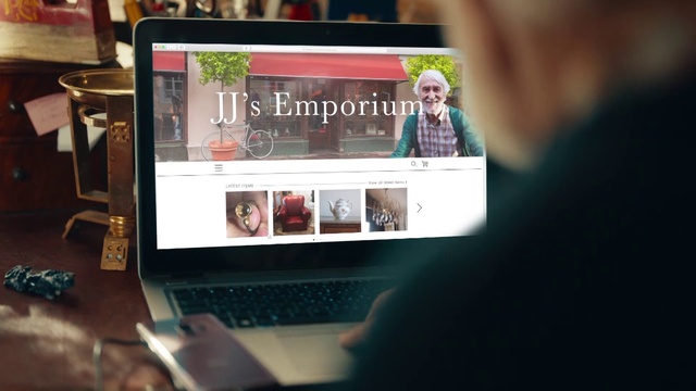 Video Reference: Computer, Laptop, Personal computer, Netbook, Product, Gadget, Font, Display device, Multimedia, Technology