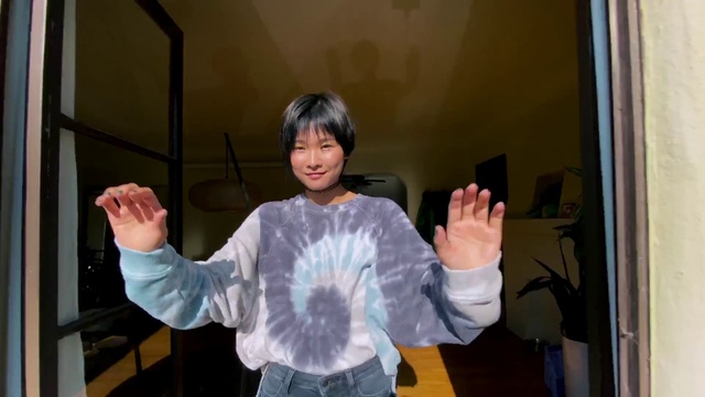 Video Reference: Shoulder, Plant, Smile, Sleeve, Flowerpot, Gesture, Houseplant, Thumb, Dress shirt, Happy