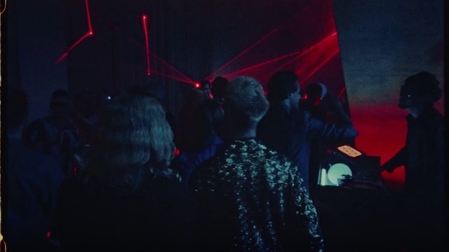 Video Reference: Purple, Entertainment, Magenta, Electric blue, Event, Crowd, Visual effect lighting, Performing arts, Space, Darkness