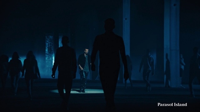 Video Reference: Entertainment, Electric blue, Midnight, Event, Darkness, Recreation, Pedestrian, Shadow, Fashion design, Walking