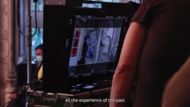 Video Reference: Audio equipment, Personal computer, Gadget, Communication Device, Display device, Entertainment, Multimedia, Electronic device, Flat panel display, Computer