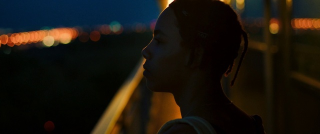 Video Reference: Flash photography, Happy, Lens flare, Darkness, Backlighting, Event, Music, Midnight, Musician, Dusk