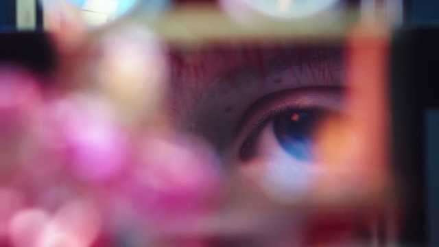 Video Reference: Eyelash, Purple, Pink, Smile, Violet, Magenta, Tints and shades, Plant, Electric blue, Macro photography