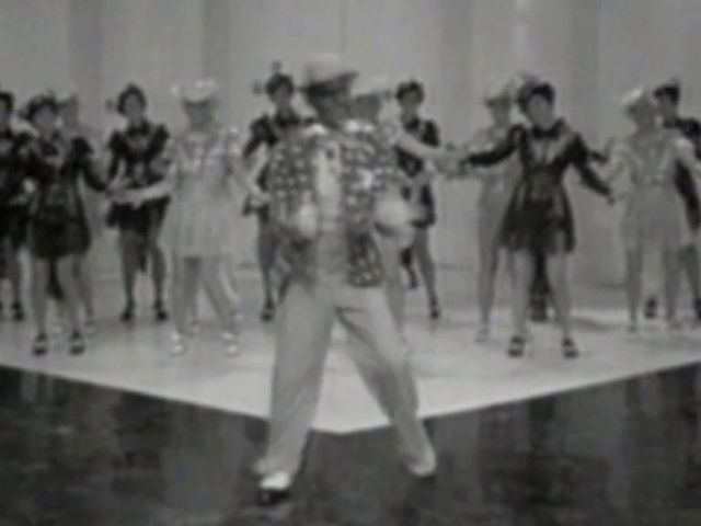 Video Reference: Style, Black-and-white, Entertainment, Art, Recreation, Event, Performing arts, Monochrome, Monochrome photography, Fashion design