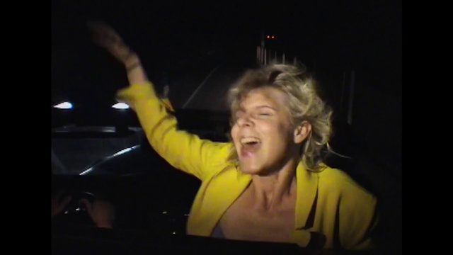 Video Reference: Microphone, Flash photography, Smile, Gesture, Music, Music artist, Performing arts, Entertainment, Musician, Audio equipment