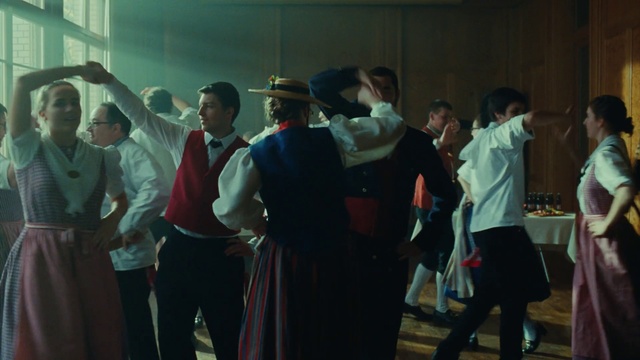 Video Reference: Hat, Entertainment, Sun hat, Performing arts, Uniform, Event, Team, Tie, Music, Choreography