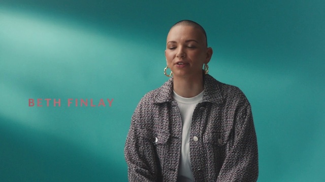 Video Reference: Flash photography, Sleeve, Electric blue, Happy, Font, T-shirt, Jewellery, Fashion design, Portrait photography, Portrait