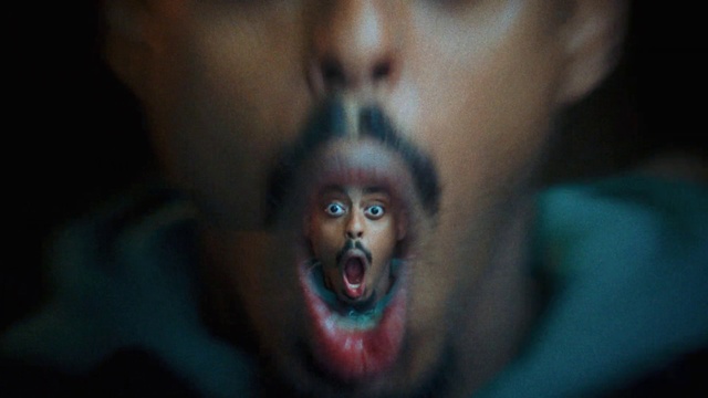 Video Reference: Nose, Lip, Mouth, Tooth, Eyelash, Human body, Jaw, Neck, Flash photography, Gesture