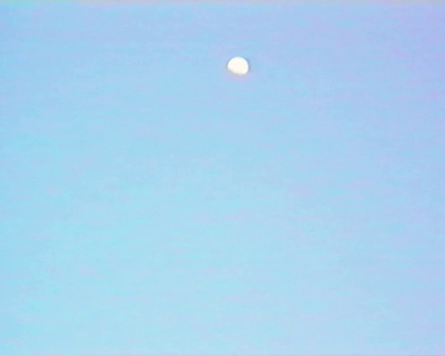 Video Reference: Sky, Moon, Cloud, Astronomical object, Moonlight, Event, Electric blue, Celestial event, Full moon, Meteorological phenomenon