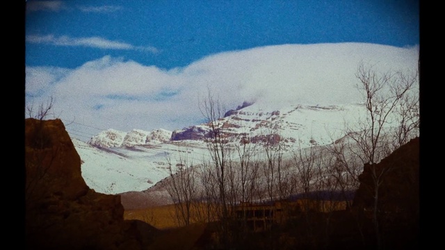 Video Reference: Sky, Atmosphere, Cloud, World, Mountain, Snow, Natural landscape, Slope, Wood, Sunlight