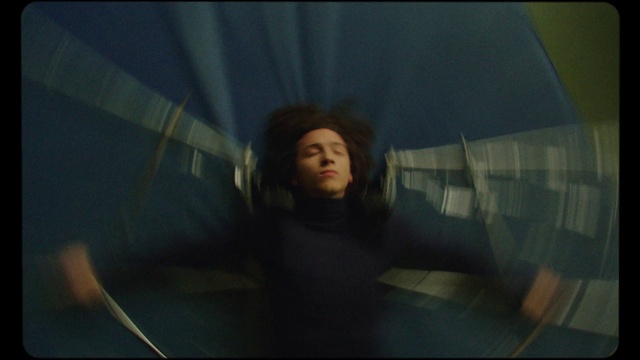 Video Reference: Flash photography, Tints and shades, Circle, Space, Symmetry, Electric blue, Darkness, Sky, Fun, Midnight