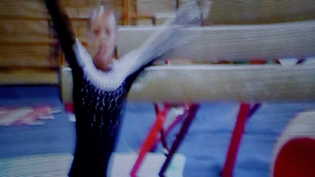 Video Reference: Human body, Dress, Performing arts, Entertainment, Artist, Dance, Sportswear, Balance, Leisure, Event