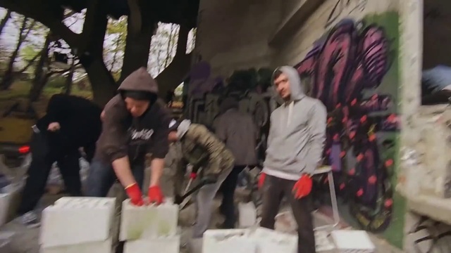 Video Reference: Tree, Hat, Plant, Art, Event, Sun hat, Fun, Artist, Crowd, Leisure