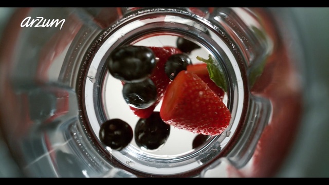 Video Reference: Food, Tableware, Liquid, Fruit, Ingredient, Strawberry, Natural foods, Recipe, Plant, Cocktail