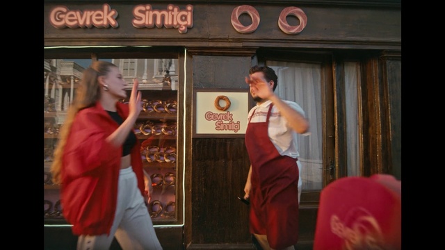 Video Reference: Shorts, Leisure, Fun, Event, T-shirt, Vest, Fashion design, Sportswear, Recreation, Logo