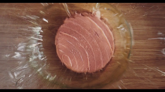 Video Reference: Food, Ingredient, Recipe, Tableware, Animal product, Cuisine, Dish, Animal fat, Meat, Sashimi